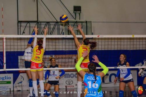 2017.12.09 - Accademia Volley - Assitec 2000 S.Elia (FR)